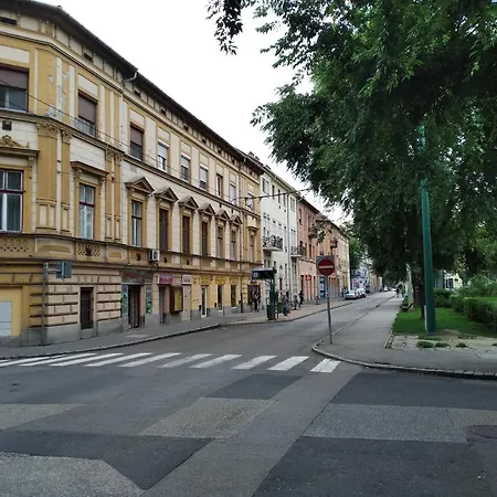Sarahome2 Apartman